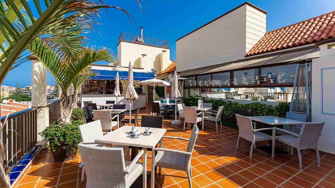 Klayman Olivina Aparthotel